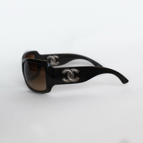 Sold - Picture 2 of 6